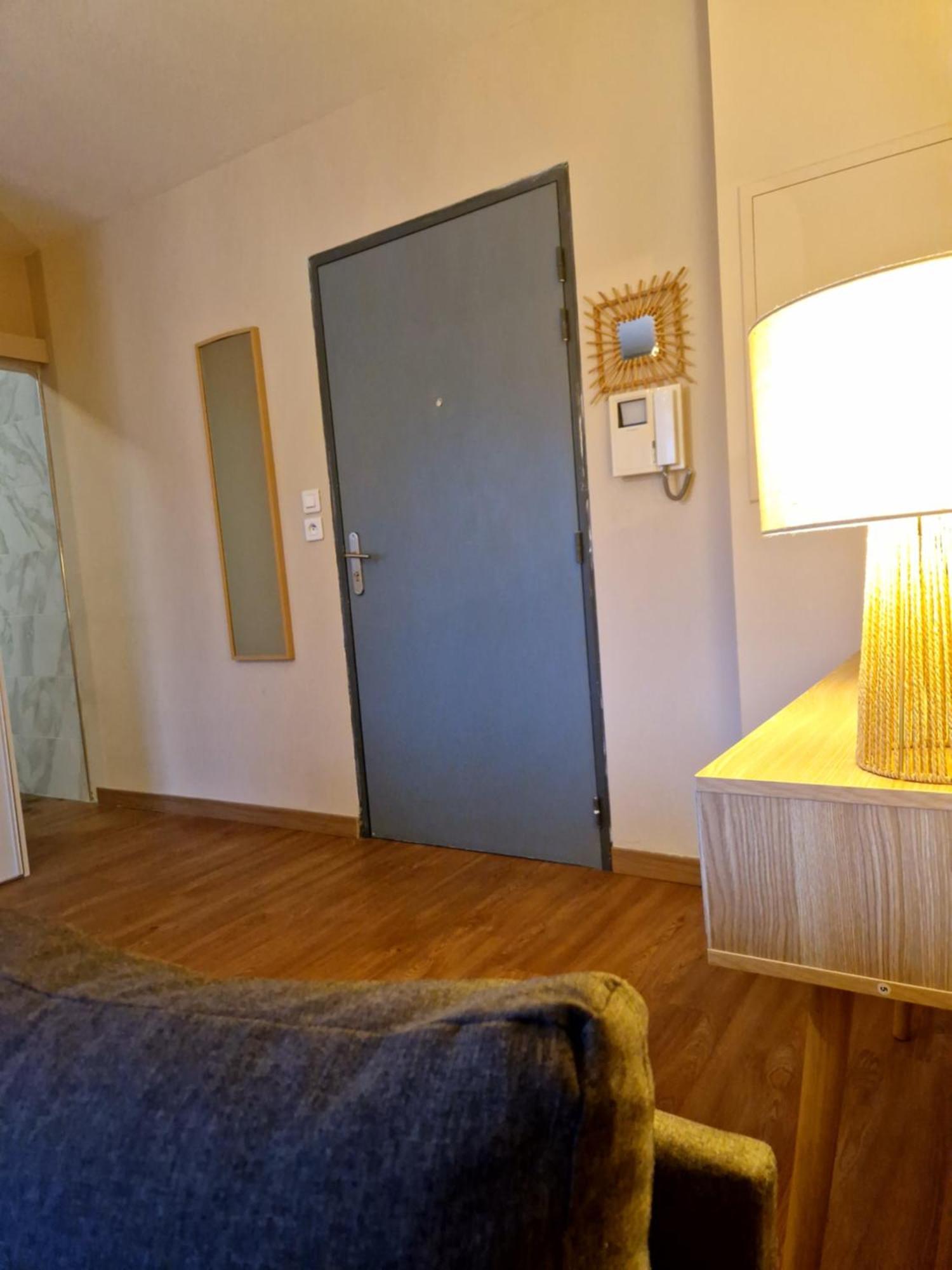 Apartamento Climatise Parking Gratuit *