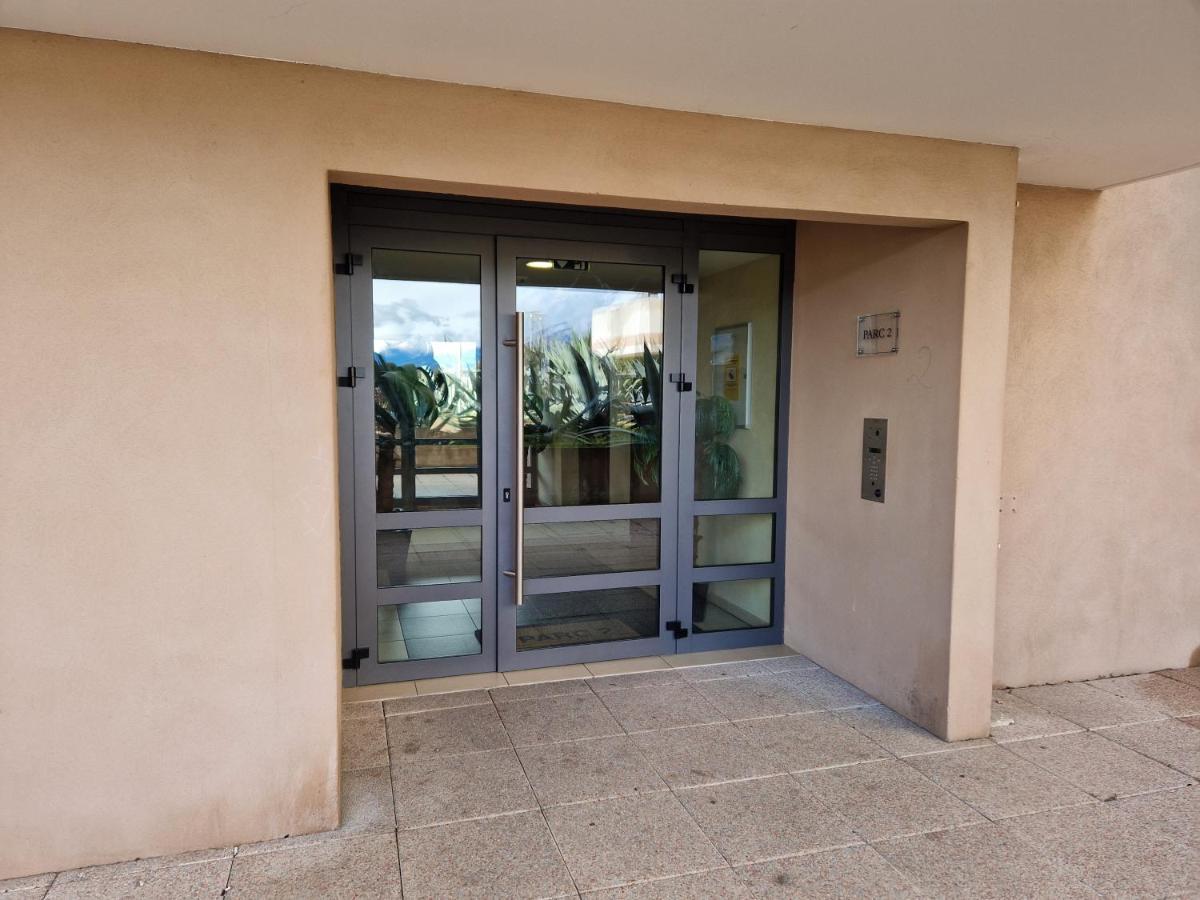 Climatise Parking Gratuit Appartement Sarrola-Carcopino