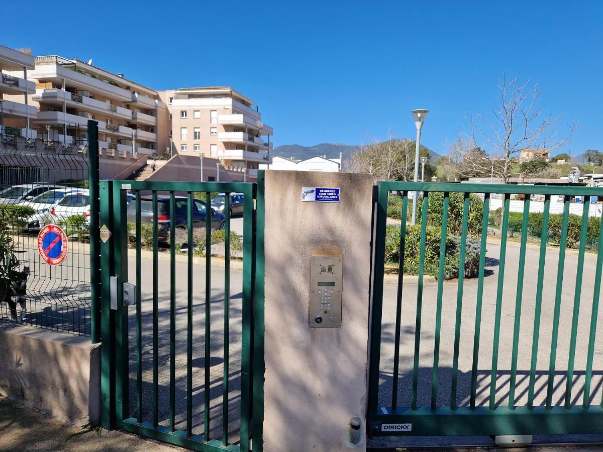 Climatise Parking Gratuit Apartment Sarrola-Carcopino
