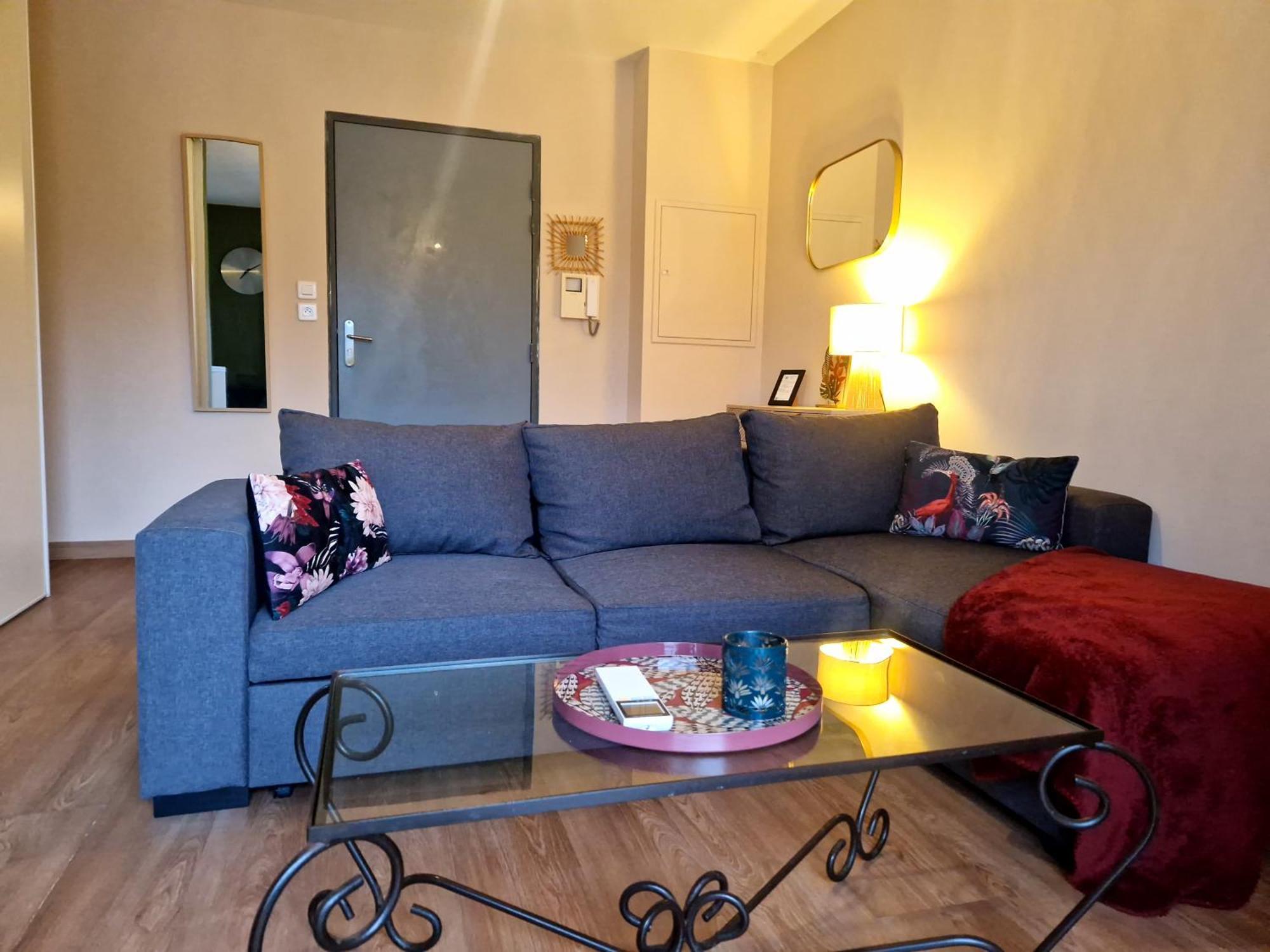 Climatise Parking Gratuit Sarrola-Carcopino